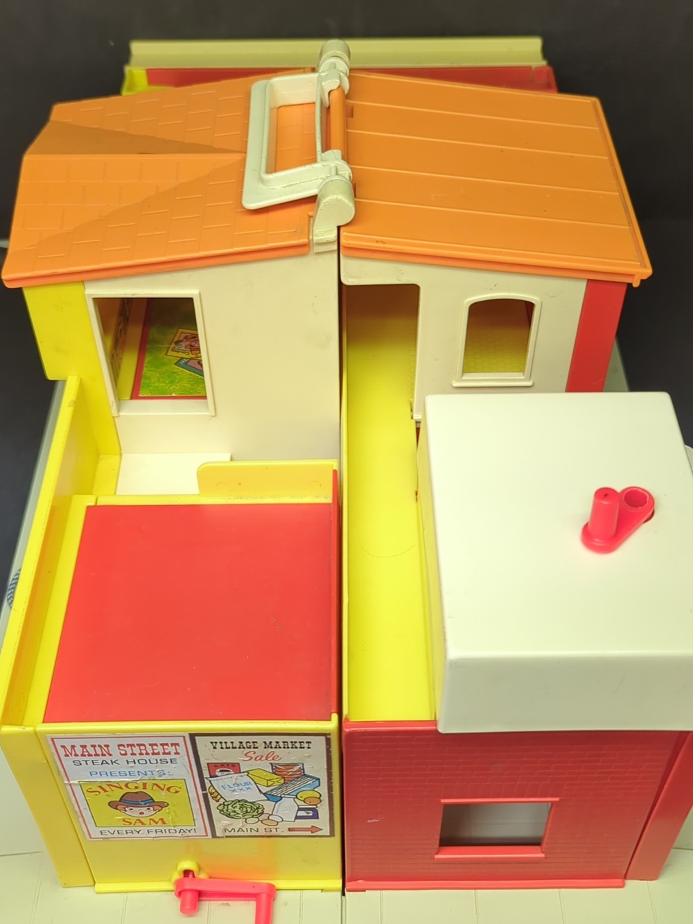 Vintage Fisher Price Play Family Village, Main Street - 1973, #997 - Picture 15 of 16